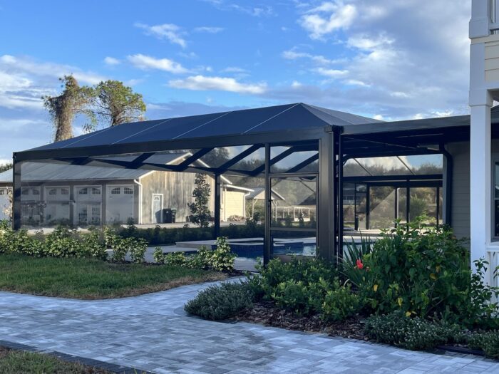 Panoramic view screen enclosures